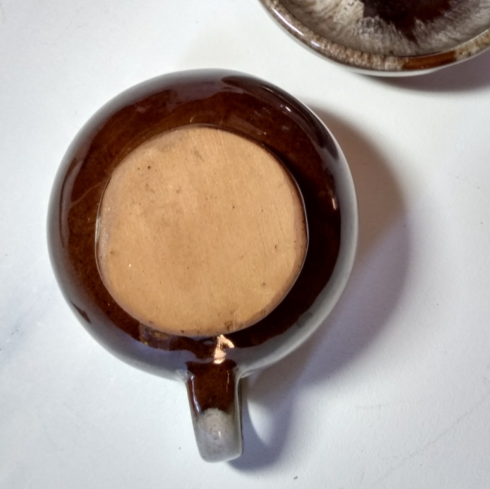 Artisan Craftsmanship | Mini Saucer & Pitcher Set - Picture 11 of 16